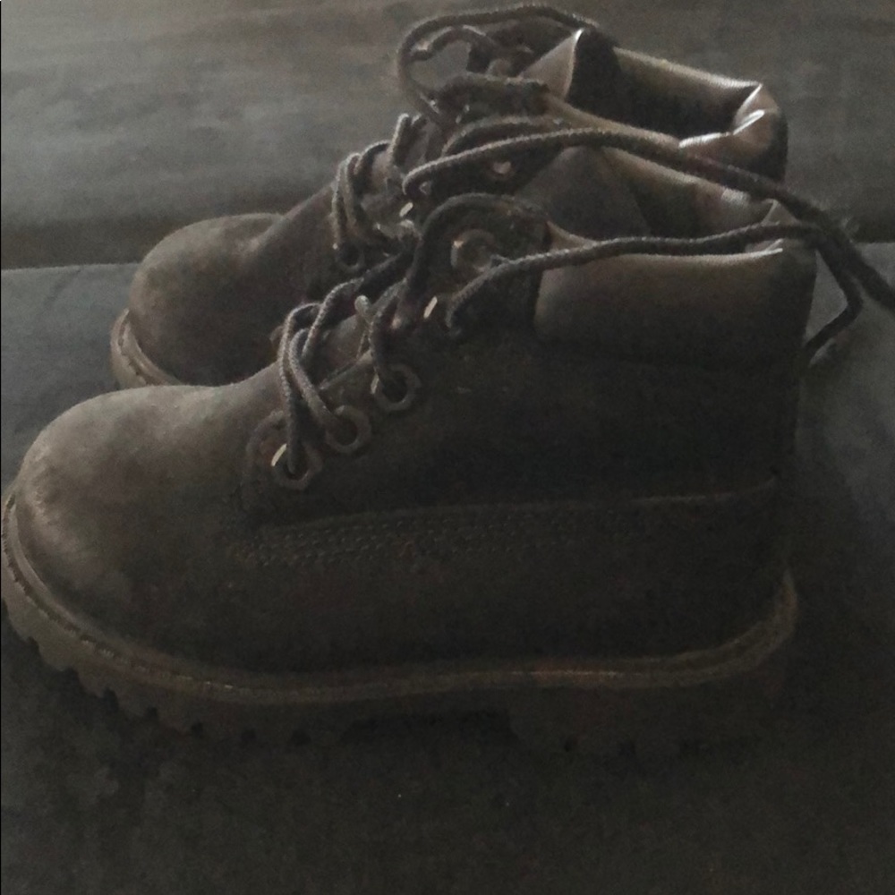 Toddler size 7 timberland black boots